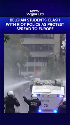 Belgium Anti-Austerity Protest Turns Violent As Masked Demonstrators Clash With Riot Police