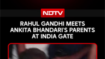 Rahul Gandhi Meets Anikta Bhandari's Parents Protesting At India Gate
