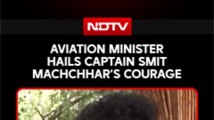 Flydubai Attack: Aviation Minister Praises Captain Smit Machchhar&rsquo;s Courage