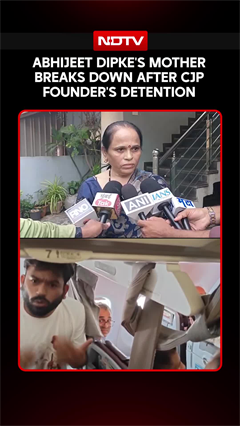 Abhijeet Dipke's Mother Breaks Down, Calls Detention Unjust | Jantar Mantar 2.0