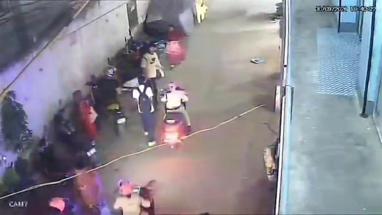 पटना में महिला SI को युवक ने जड़ा थप्पड़, VIDEO वायरल