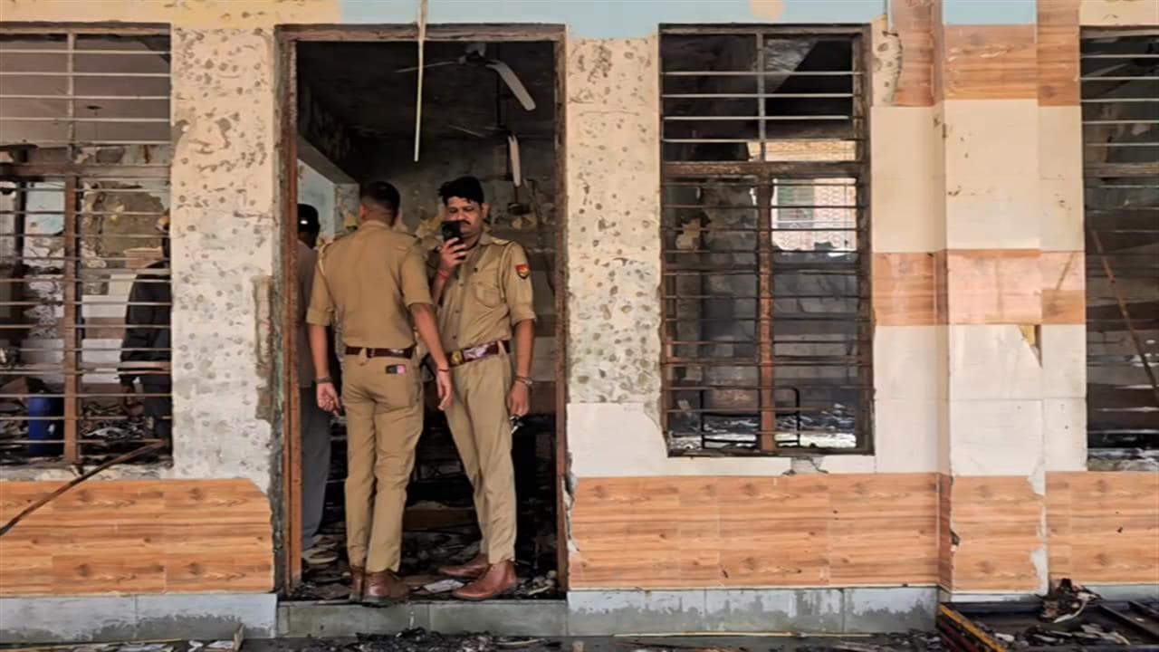 गाजियाबाद में रावण का पुतला बनाते समय ब्‍लास्‍ट, 1km दूर तक सुनाई दी आवाज