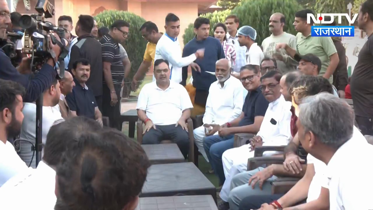 CM Bhajanlal: CM भजनलाल आम लोगों के साथ चाय पर चर्चा की, फिट रहने का दिया संदेश । Top News