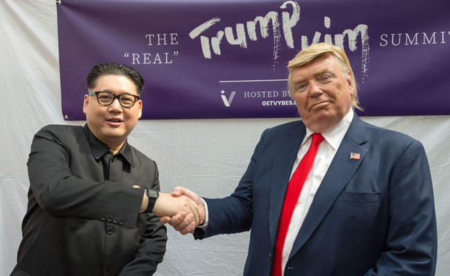 Donald Trump And Kim Jong Un Lookalikes Hold 'Summit' In Singapore