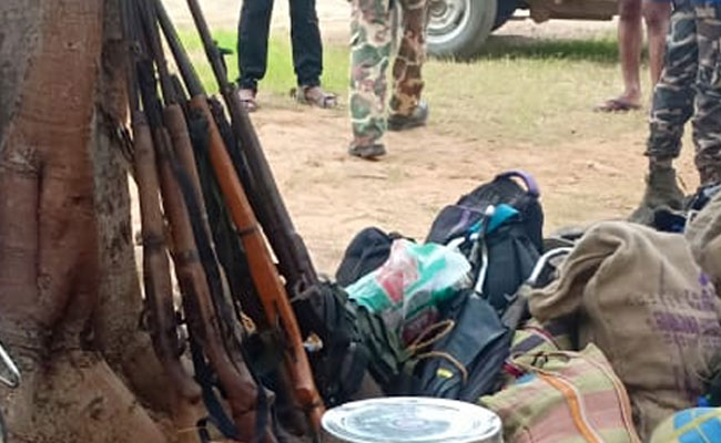 छत्तीसगढ़ में सुरक्षा बलों ने सुकमा में चार और बीजापुर में एक नक्सली को गिरफ्तार किया