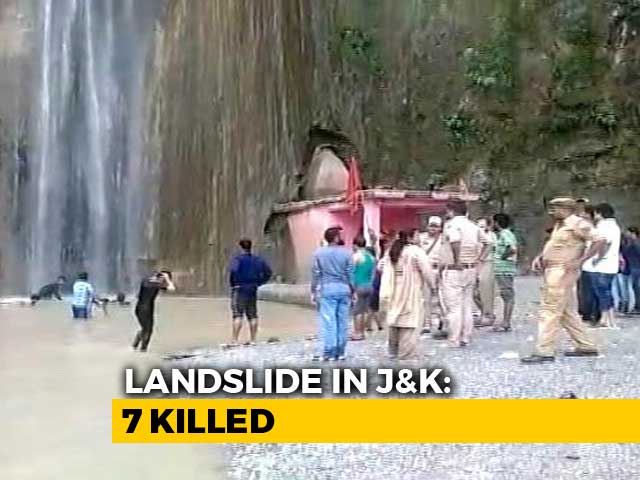 7 Killed As Boulder Rolls Down Waterfall In Jammu And Kashmir