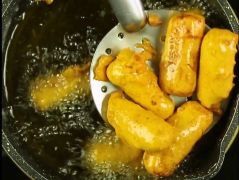 Move Over Pyaaz Pakoda, Surprise Your Family With These Yummy Chicken Pakodas This Monsoon Move Over Pyaaz Pakoda, Surprise Your Family With These Yummy Chicken Pakodas This Monsoon