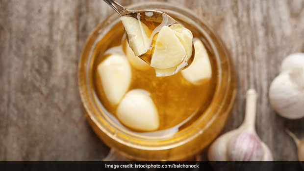 हर सुबह खाली पेट इस तरह से खा लीजिए लहसुन फिर देखों कमाल, फायदे ऐसे को रोज खाएंगे आप