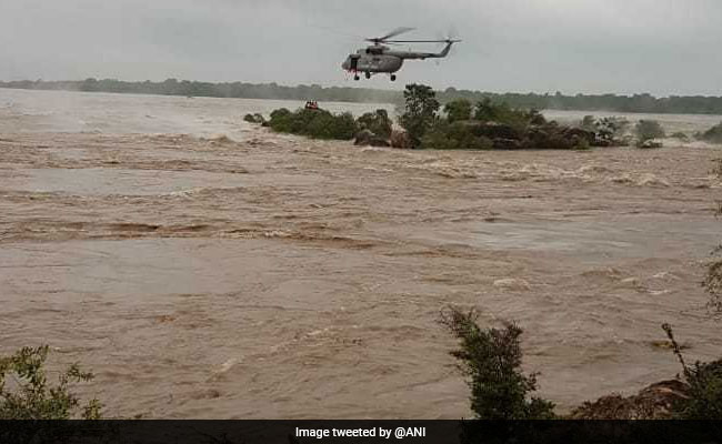 यूपी में जानलेवा बनी बारिश, हादसों में 16 लोगों की मौत