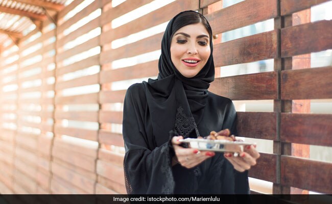 Eid Mubarak 2018: ईद उल-फितर से पहले महिलाएं याद से कर लें ये 5 काम
