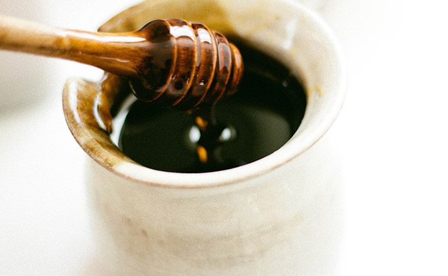 3 DIY Face Masks To Fight Monsoon Skin Problems