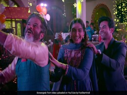 Ek Ladki Ko Dekha Toh Aisa Laga Teaser: लव स्टोरी में स्यापा चाहती हैं सोनम कपूर, पापा अनिल कपूर भी जूही के इश्क में गिरफ्तार Ek Ladki Ko Dekha Toh Aisa Laga Teaser: लव स्टोरी में स्यापा चाहती हैं सोनम कपूर, पापा अनिल कपूर भी जूही के इश्क में गिरफ्तार