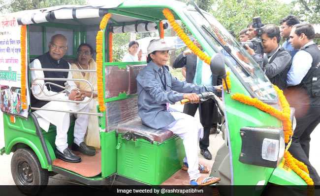 Woman Driver Takes President Kovind Around On Her E-Rickshaw