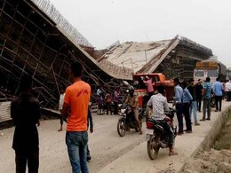 Flyover Being Built Collapses On UP Highway, Worker Injured Flyover Being Built Collapses On UP Highway, Worker Injured