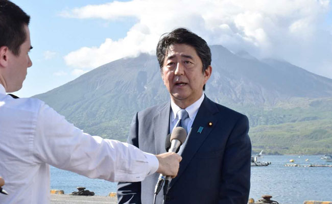 Japan's Shinzo Abe In Tehran Mission To Ease Iran-US Tensions