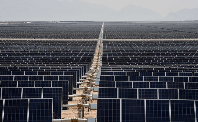Solar Projects Set To Win More Than $380 Billion Investment This Year