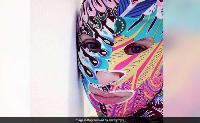 As Summers Set In, 'Facekinis' Return On Chinese Beaches