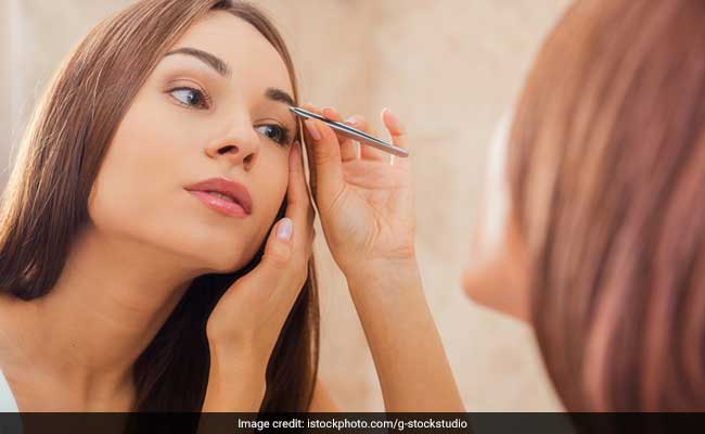 The Pros And Cons Of 5 Different Methods Of Removing Facial Hair