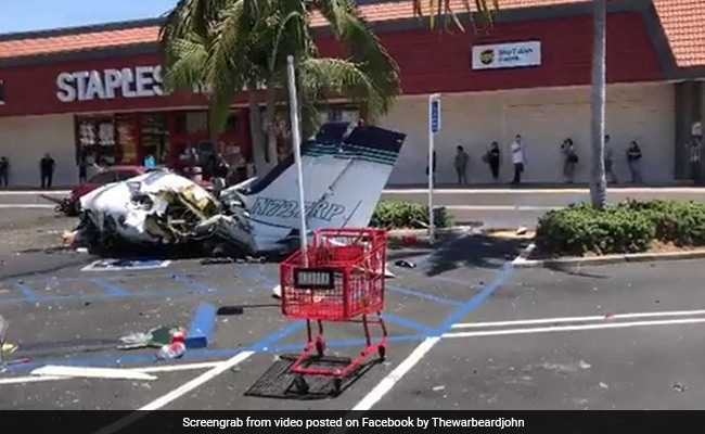 Plane Goes Down At Parking Lot Outside California Mall, 5 Dead