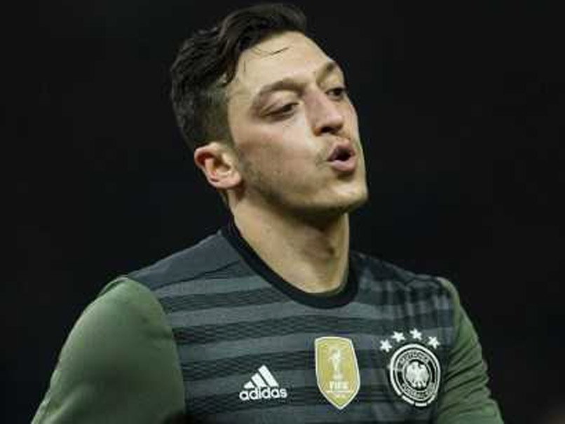 German FA Boss Rejects Mesut Ozil Racism Charge, But Admits Mistake