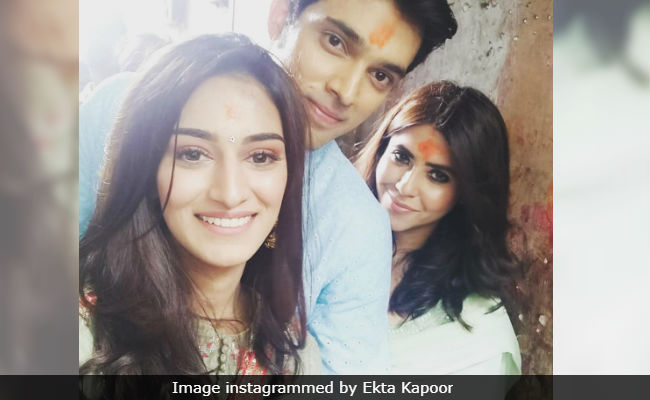 <I>Kasautii Zindagii Kay 2</I>: Ekta Kapoor Takes Her New Prerna And Anurag To Kolkata's Kalighat Temple