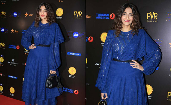 Sonam Kapoor Wows Us In A Bold Blue Dress For Jio MAMI's Fim Festival