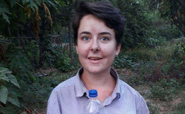 दो सप्ताह से लापता फ्रांसीसी युवती अलवर के पास एक गांव में मिली