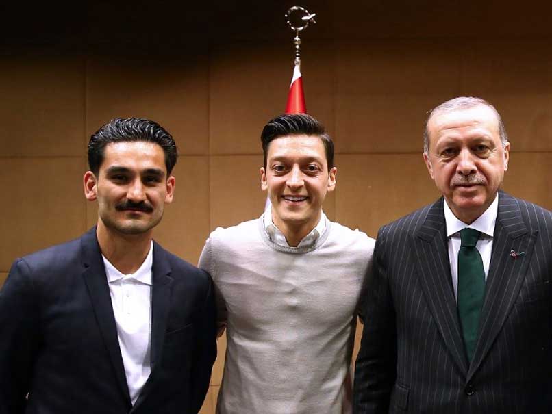 Mesut Ozil Defends Controversial Picture With Turkish President Recep Erdogan