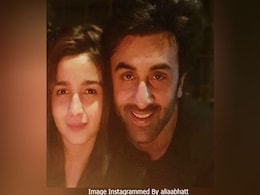 आलिया भट्ट से मिला चैलेंज, रणबीर कपूर ने किया पूरा और कर दिया दीपिका पादुकोण को नॉमिनेट; देखें Video आलिया भट्ट से मिला चैलेंज, रणबीर कपूर ने किया पूरा और कर दिया दीपिका पादुकोण को नॉमिनेट; देखें Video