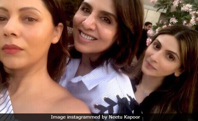 Gauri Khan's Well-Spent Evening With Neetu Kapoor And Daughter Riddhima