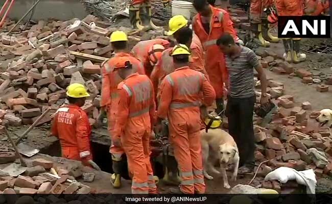 गाजियाबाद में 5 मंजिला निर्माणाधीन इमारत गिरी, एक की मौत आठ घायल गाजियाबाद में 5 मंजिला निर्माणाधीन इमारत गिरी, एक की मौत आठ घायल