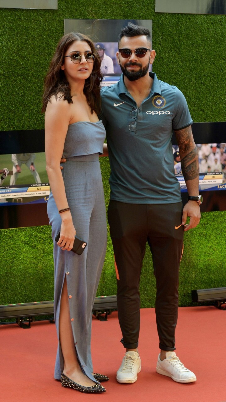 Virat and Anushka posing