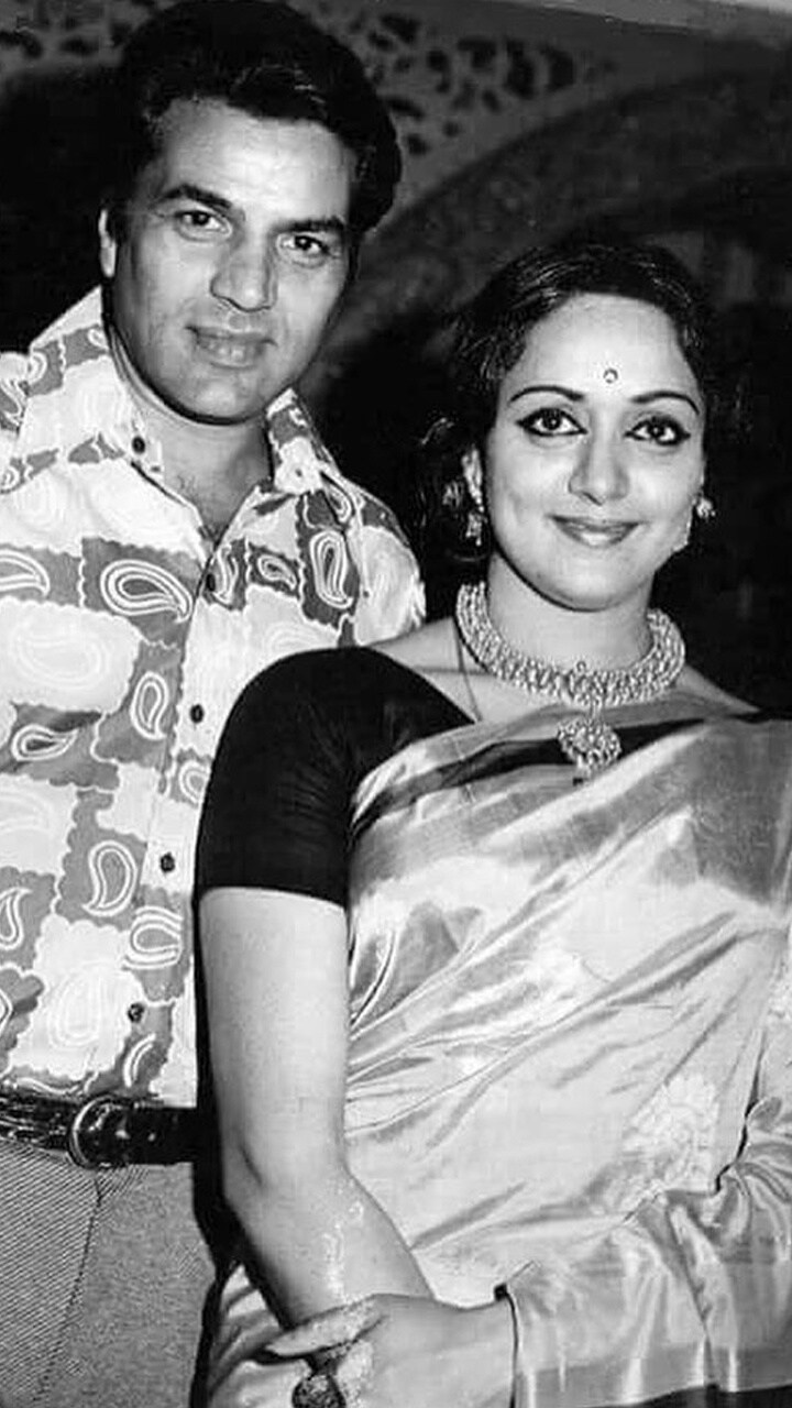 Dharmendra-Hema Malini To Rishi-Neetu: 5 Bollywood Romances That Began On S, image size:720x1280