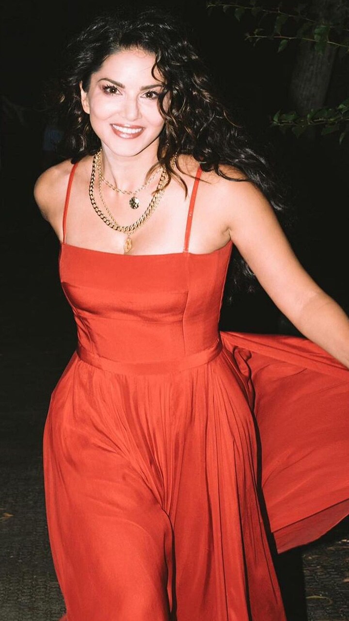 sunny leone orange dress Sunny Leone in Orange Dress., sensual, models female, love four seasons, bonito, HD wallpaper