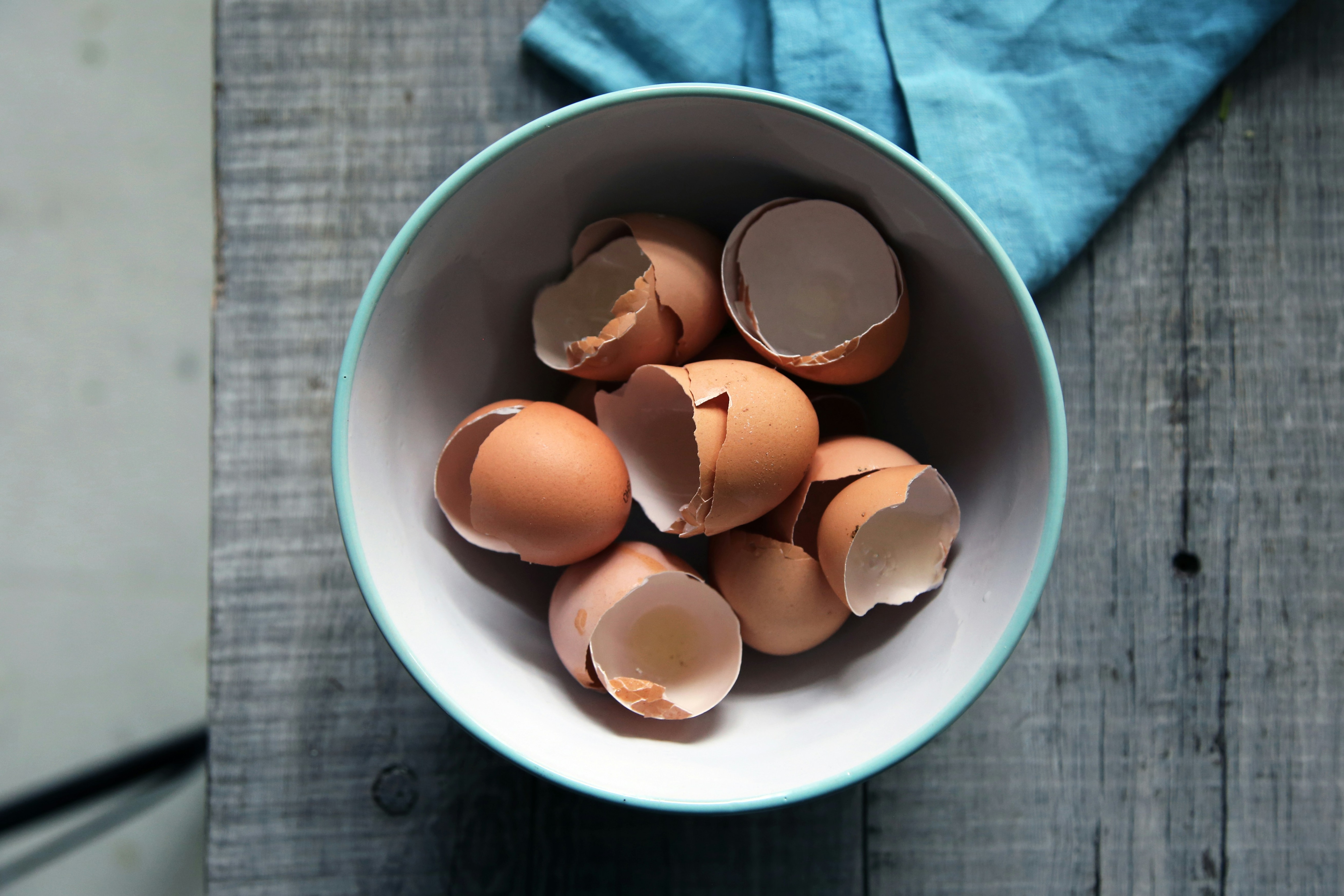 How to Clean Egg Shells: Easy Tips for Safe and Sparkling Results