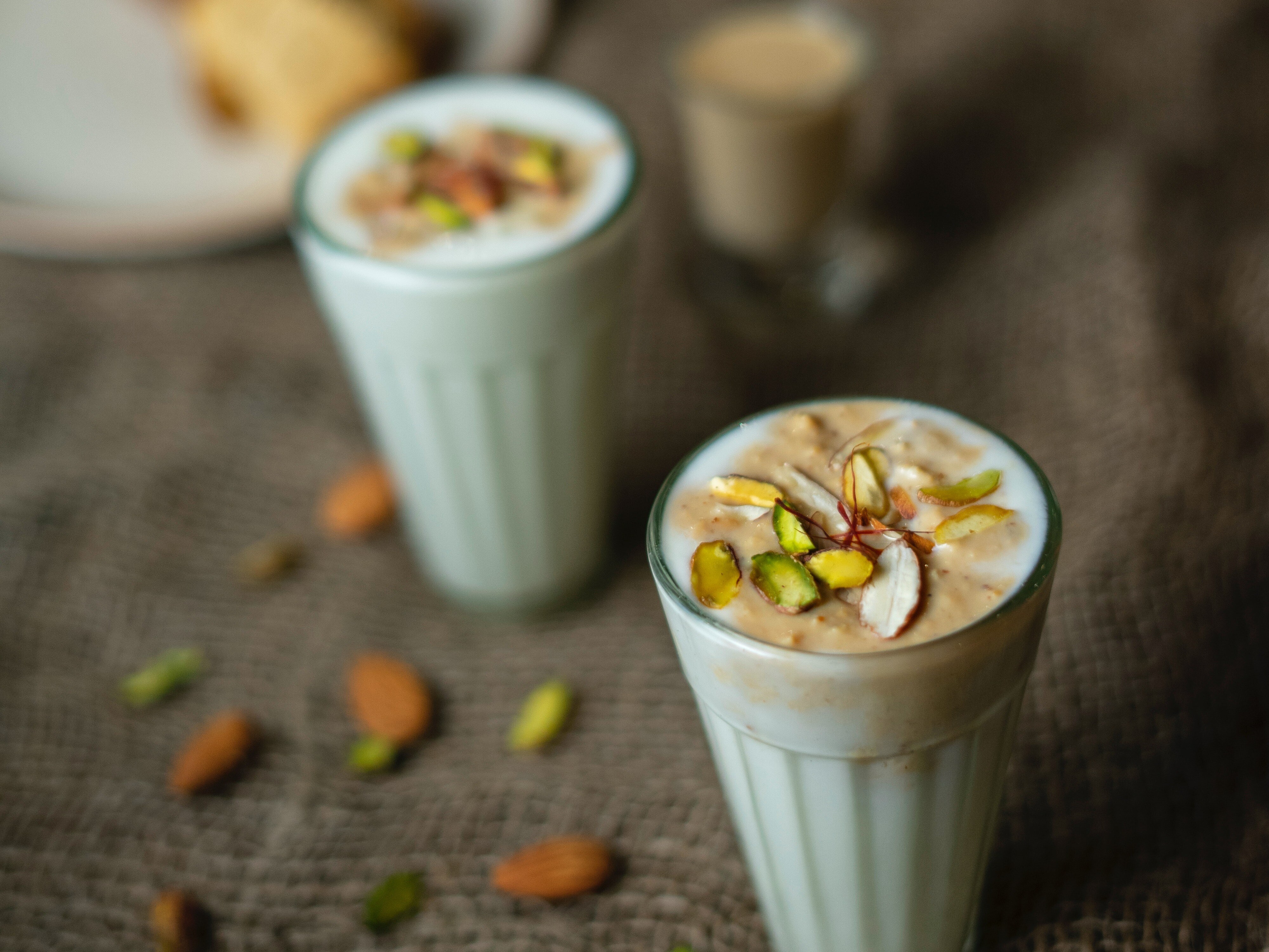 5 Easy Tips To Make Creamy Lassi