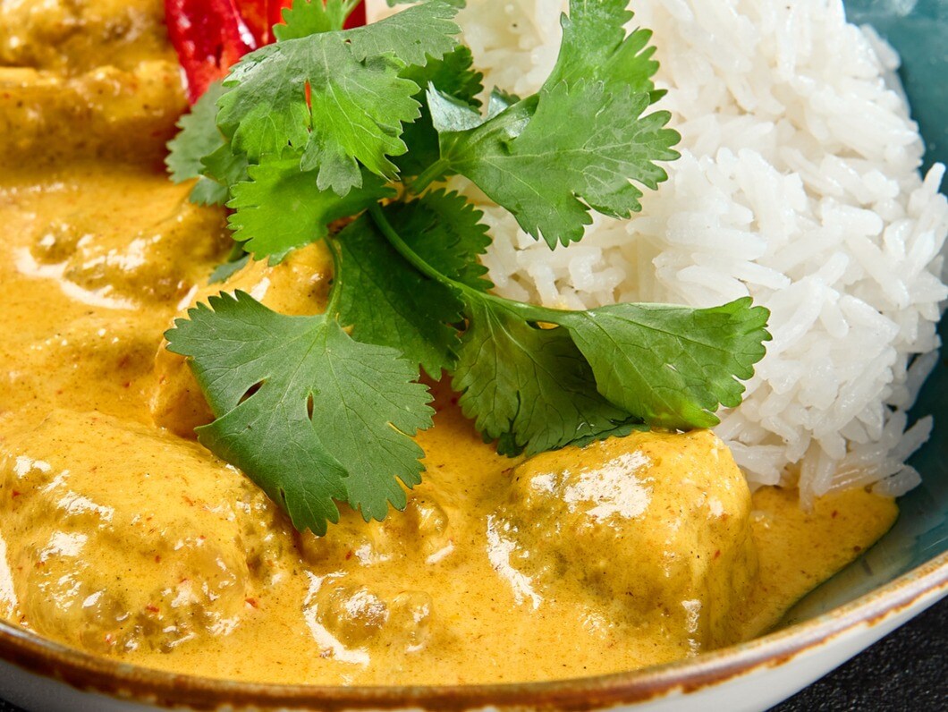 5 Tips To Make South Indian Coconut Chicken Curry