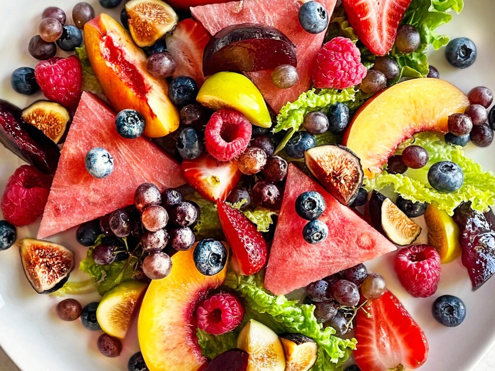 7 FibrePacked Fruits For Weight Loss