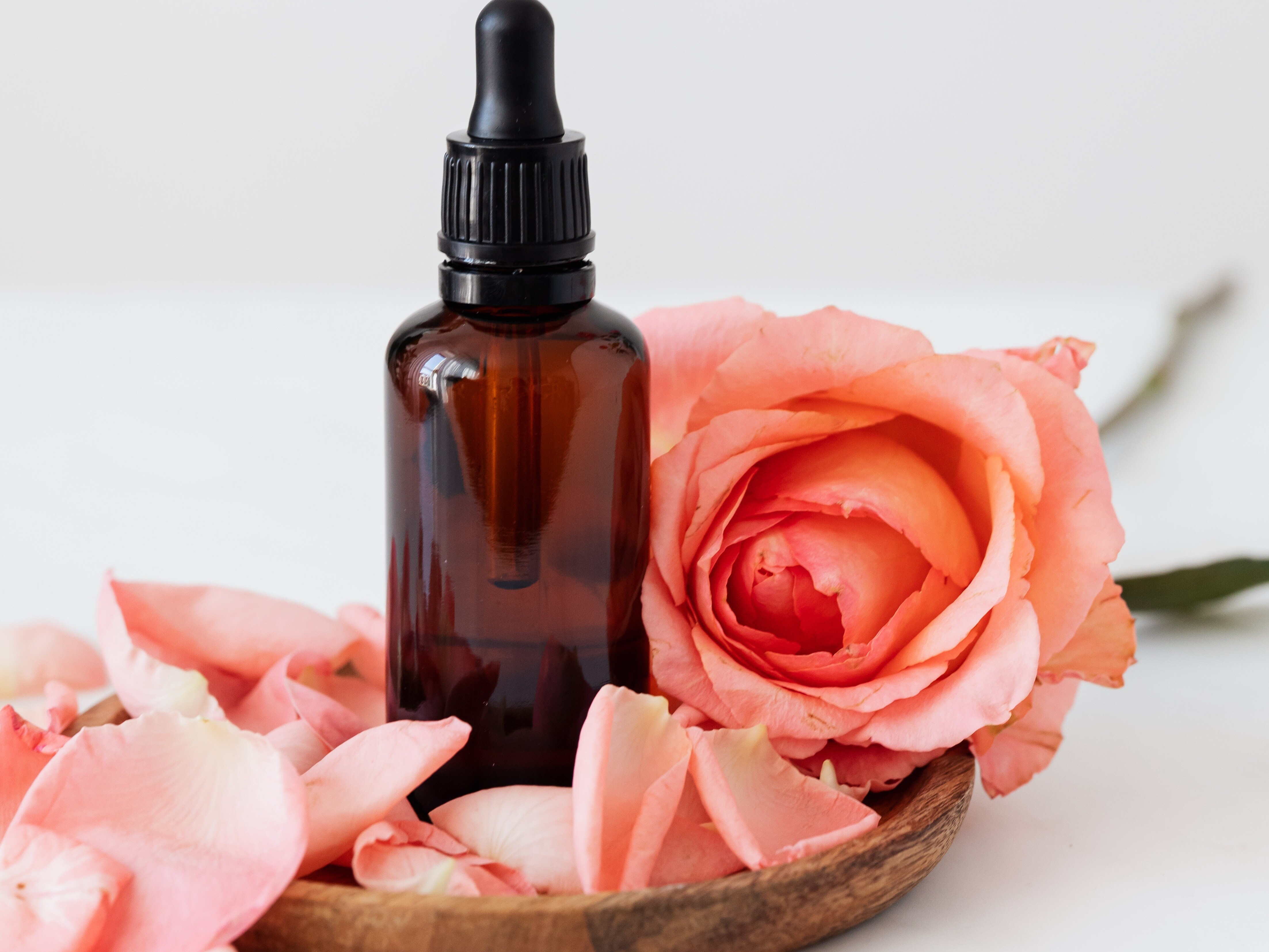 7 Oil To Get Healthy Locks
