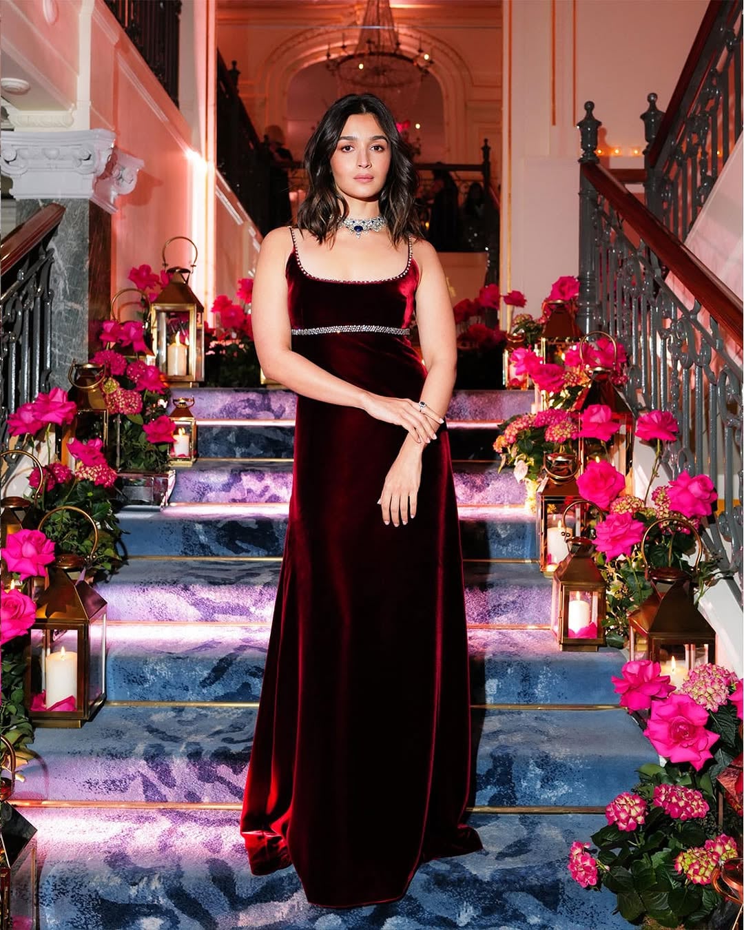 kiara advani christmas dress Christmas 2023: Paint the town red with these Kiara Advani-inspired outfits for the holiday season