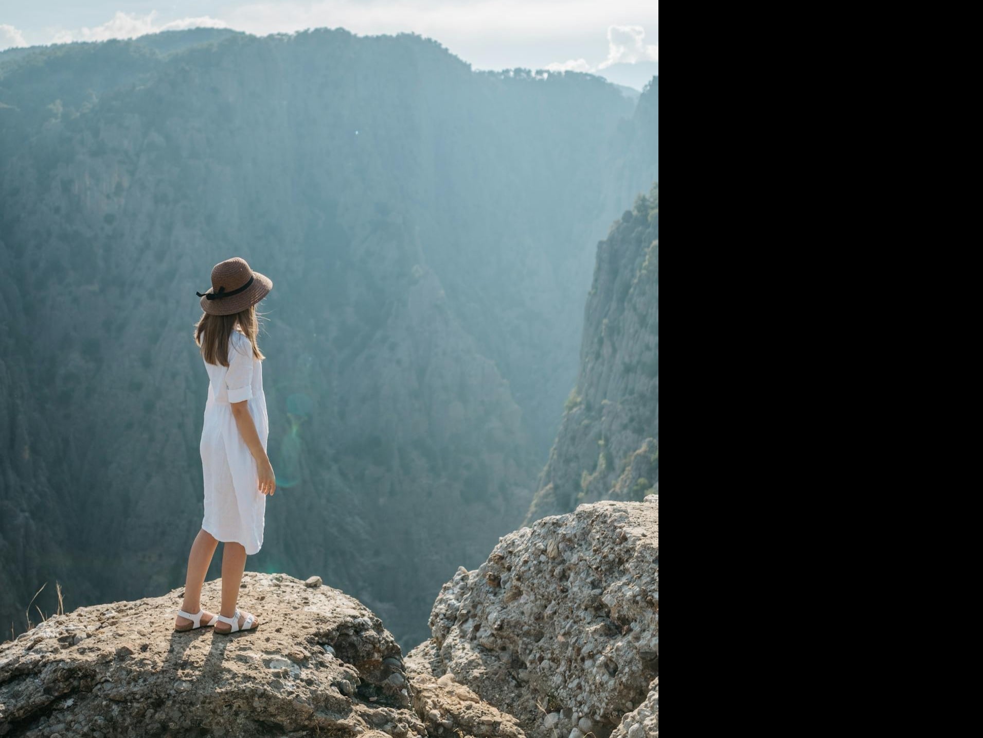 8 Countries To Visit For Solo Women Travellers 8-countries-to-visit-for-solo-women-travellers