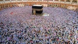 "Red Line": Saudi Claims Houthis Targetted Mecca, Iran-Backed Group Denies