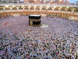 "Red Line": Saudi Claims Houthis Targetted Mecca, Iran-Backed Group Denies