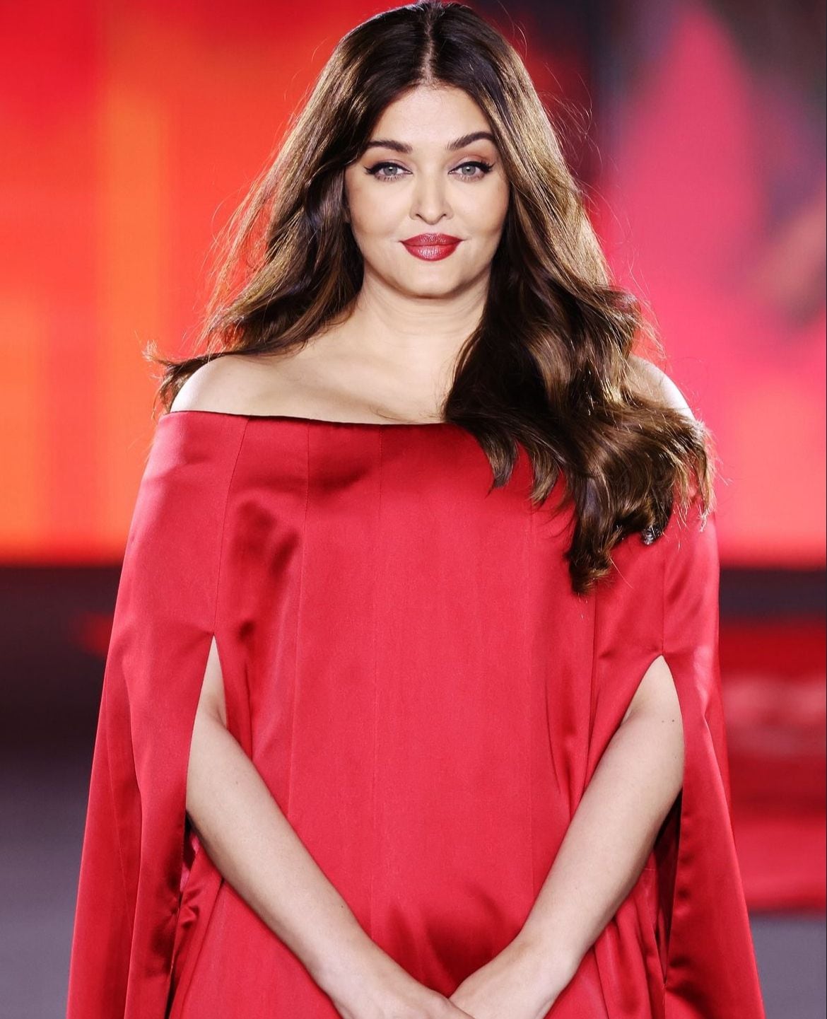 Aishwarya Rai's Signature Red Lip Looks Aishwarya Rai's Signature Red Lip Looks