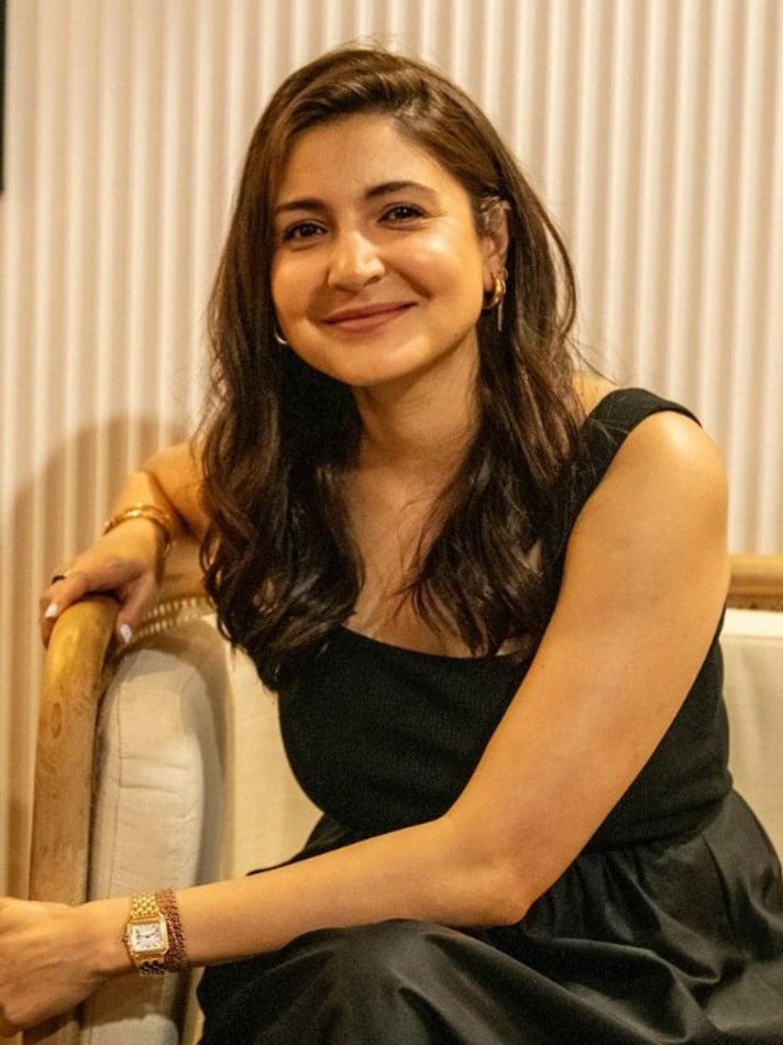 Anushka Sharma's IPL Lookbook Anushka Sharma's IPL Lookbook