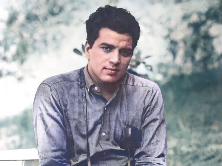 धर्मेंद्र की 10 बचपन से लेकर जवानी तक की तस्वीरें, पांचवीं देख बोलेंगे-  इनसे हैंडसम पैदा नहीं हो सकता