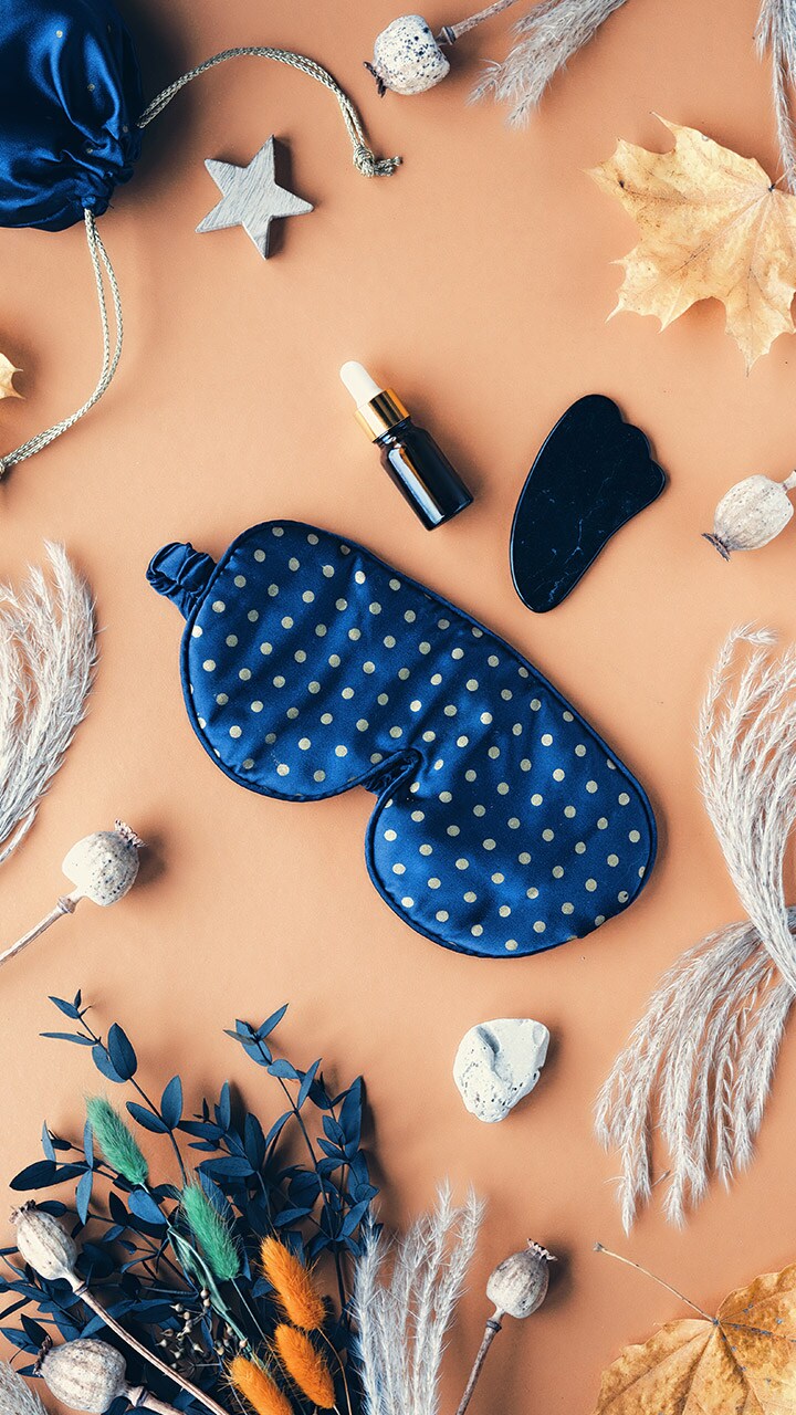 Ditch face roller for Gua Sha technique 