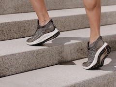 सिर्फ 10 मिनट सीढ़ियां चढ़ना है और आधे घंटे का कार्डियो डन, जानें कैसे?