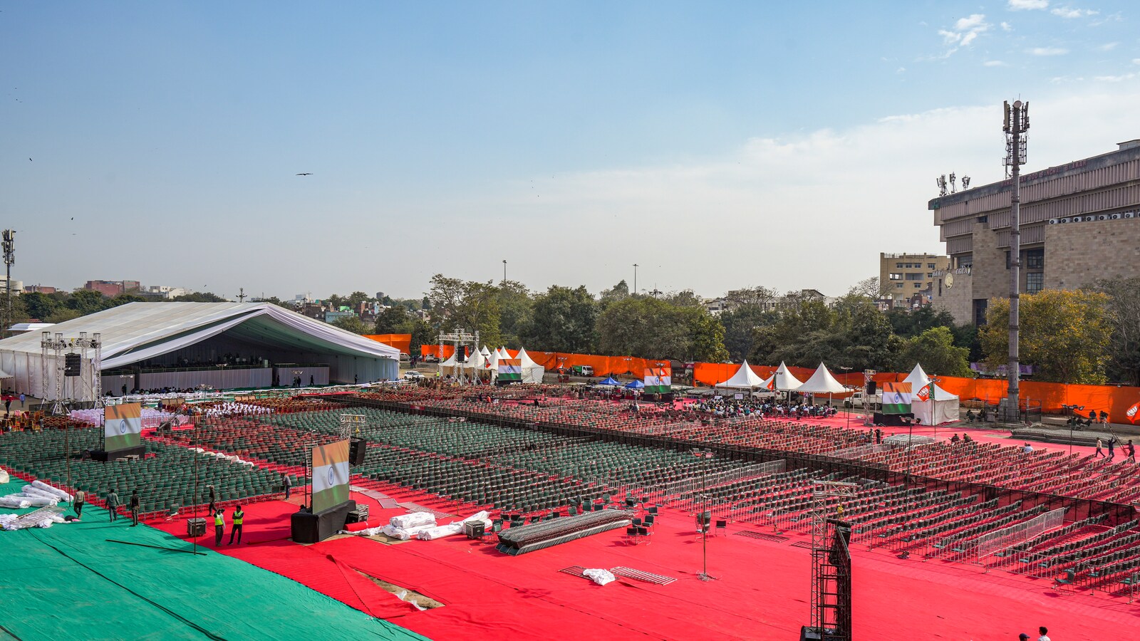 30-Foot 'Cockroach' Effigy To Be Burned Alongside Ravan At Delhi Ramlila