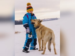 आपके बच्चे के भी साथ रहते हैं पालतू डॉग्स, तो जान लीजिए उनकी सेहत पर पड़ता है कैसा असर